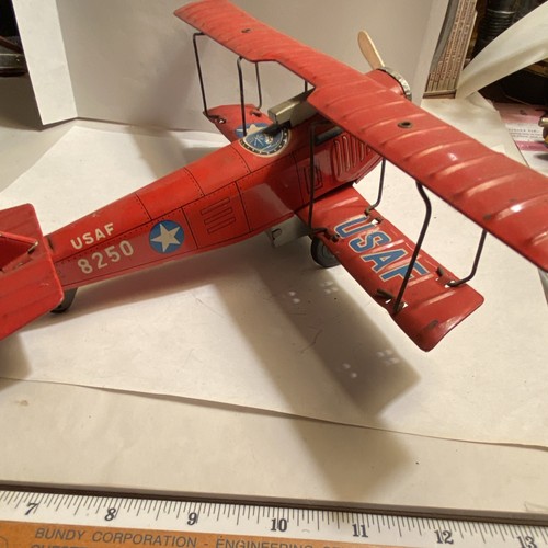 Vintage tin toy - vintage, red