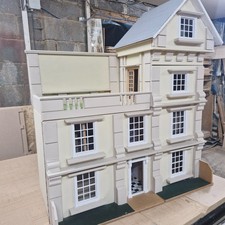 12th scale  7 Room 2 hallways