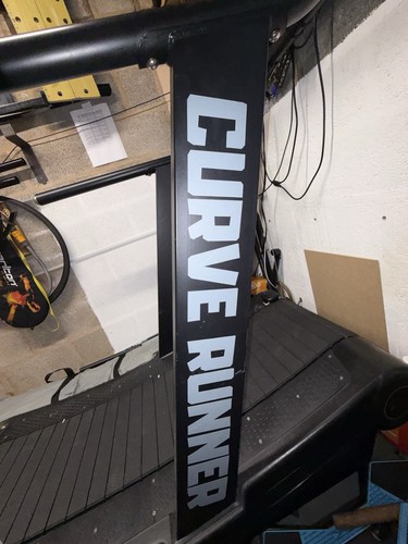 Curve runner treadmill - runner,