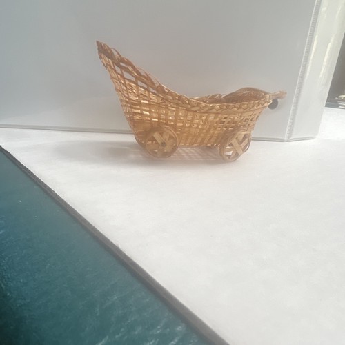 Miniature brown wicker baby - brown,