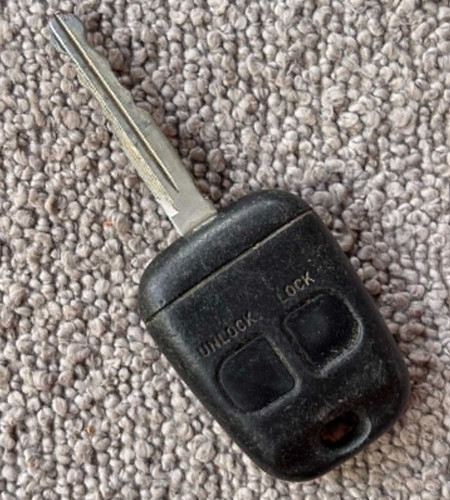 Genuine toyota button remote - button,