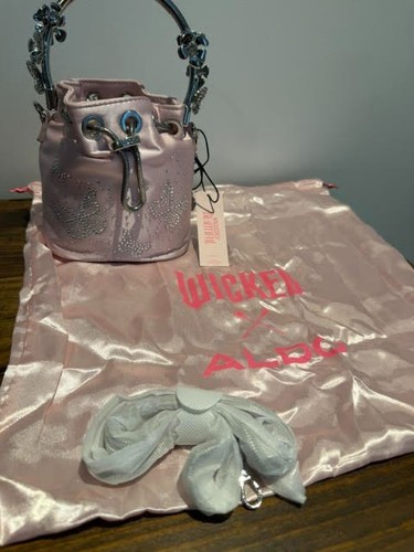 Nwt wicked aldo glinda - nwt,