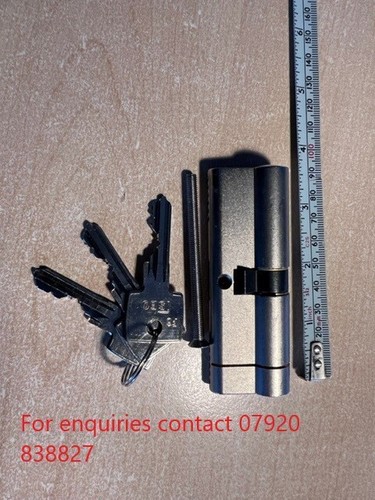 Double cylinder lock iseo - -,