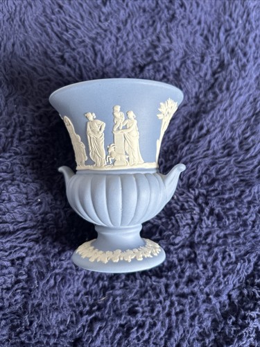 Wedgwood blue jasperware - wedgwood,