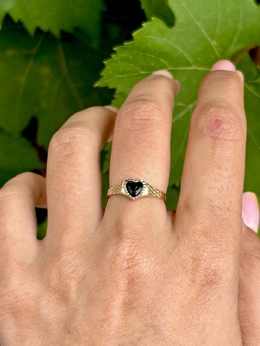 Vintage 9ct yellow - vintage, onyx