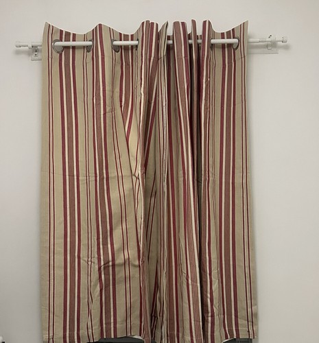 Next eyelet hole - eyelet, curtains