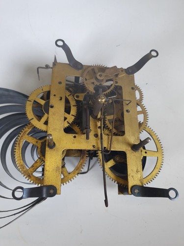Antique ingraham 8 day - antique,