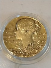 QUEEN VICTORIA STERLING SILVER .925 MEDAL VERY NICE HIGH GRADE  9.70 GRAMS