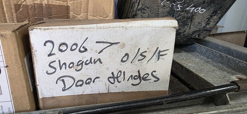 Mitsubishi shogun f door - mitsubishi,