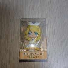 Kagamine Rin Hatsune Miku 16th