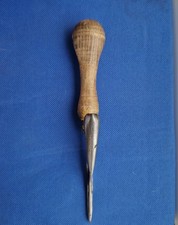 Vintage Browns Patent  Bodger  Rag Rug Tool Latch Hook For Rug Making Old Tools