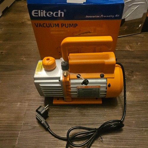 Vacuum pump 3cfm 4hp - 3cfm, 1/4hp