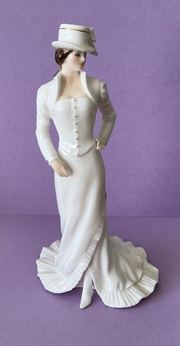 Rare royal worcester - figure,