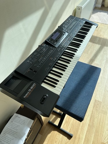 Roland 800 keyboard - roland,