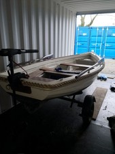 Rowing Boat With Electric