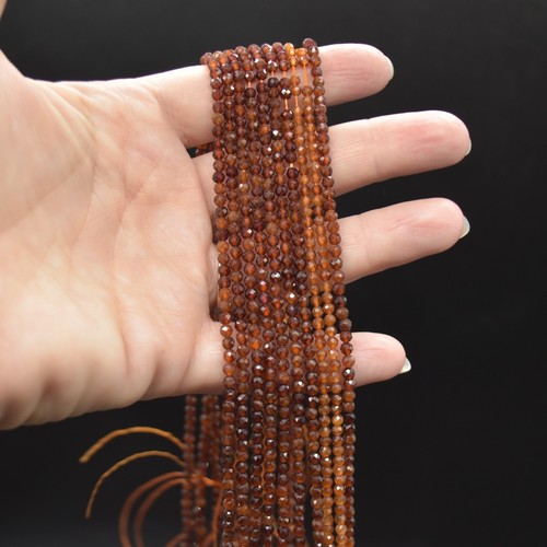 Faceted round beads - beads,
