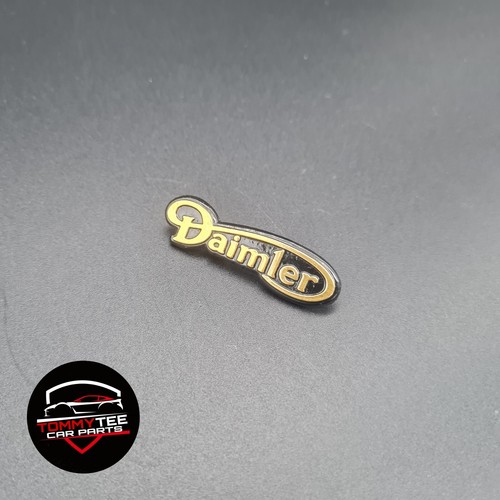 Genuine daimler pillar - pillar, badge