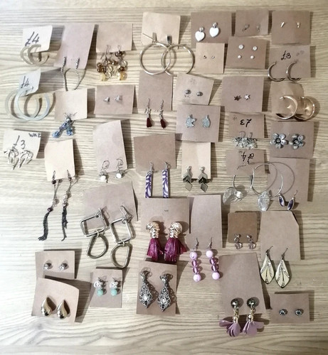 Job lot bundle pairs of - job,