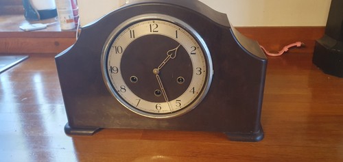 Vintage smiths bakelite mantel - vintage,