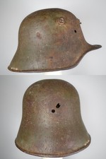 WW1 BULLET STRUCK M16 GERMAN HELMET