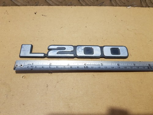 Mitsubishi l200 door badge - l200,