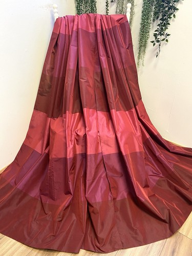 Next pink magenta bronze red - magenta,