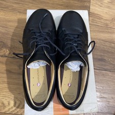 Ladies Women Clarks Unstructured Black leather shoes UK size 7 D