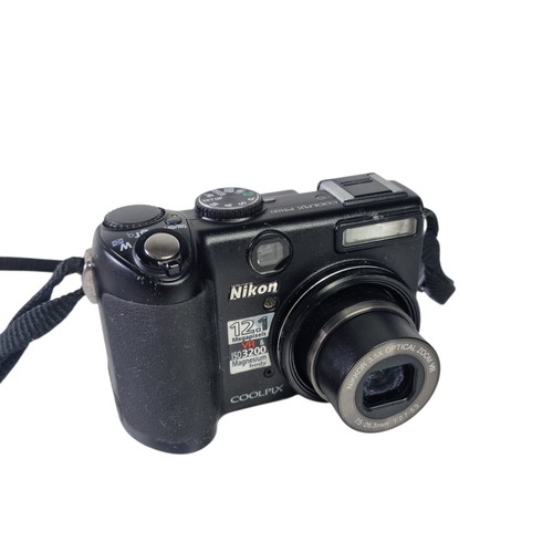 Nikon coolpix p5100 1mp - nikon,