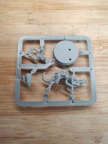 Warhammer 40k tyranid - warhammer, c