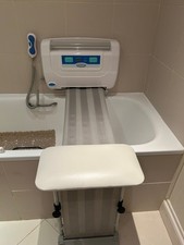 Easy2bathe brand new Bath Lift