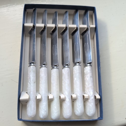 Vintage cased set six - set,
