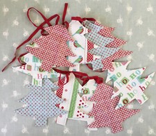 Laura Ashley Christmas Tree Bunting - Great Condition