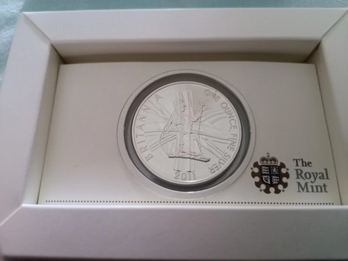 2011 royal mint - royal, britannia