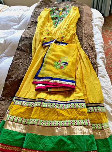 Vasansi yellow peacocks - vasansi, &