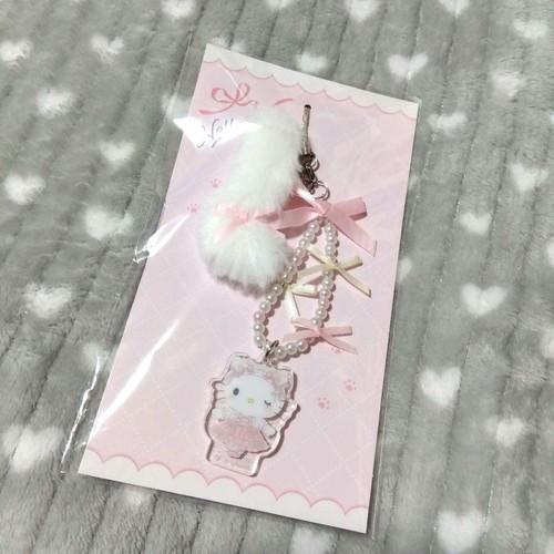 Hello kitty white cat - hello,
