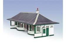 Peco LK-203 OO Gauge West Highland Line Station Building Laser Cut Wood Kit
