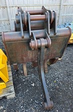 STRICKLAND MECHANICAL EXCAVATOR GRAB