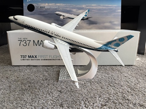 Pacmin 100 scale boeing 737 - pacmin,