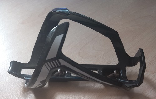 Giant bottle cage - giant, water
