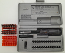 Screwdriver Bit Set with Extra Bits A70 G231