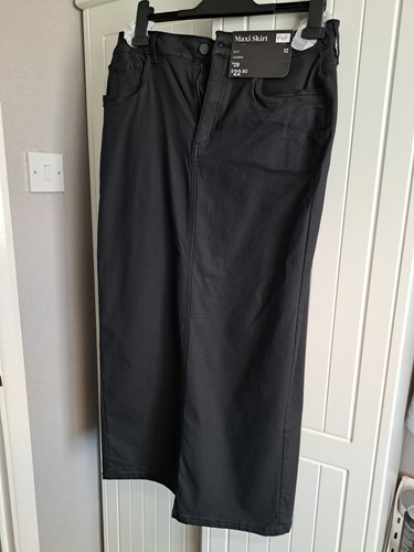 Size bnwt pencil maxi - size, 12
