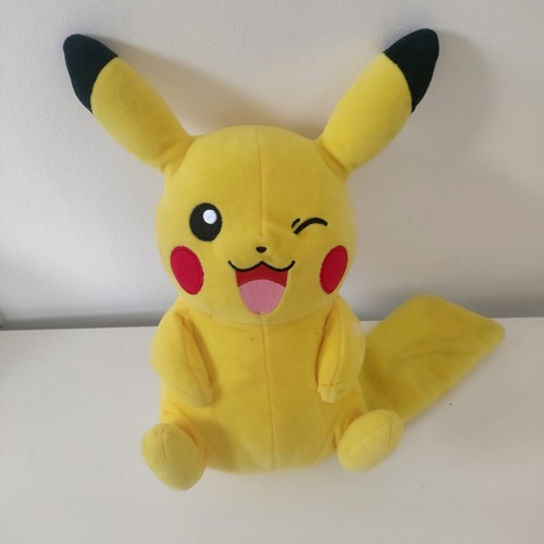 Pokémon pikachu plush cuddly - pikachu,