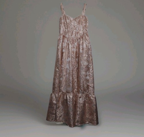 Stunning corset top ball - top,