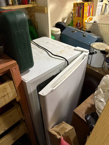 Under counter freezer - under,