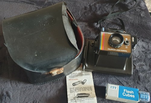 Polaroid polacolor type - type, 88