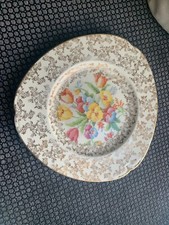 H&K TUNSTALL VINTAGE OLD ENGLISH SAMPLER 3 CORNERED PLATE