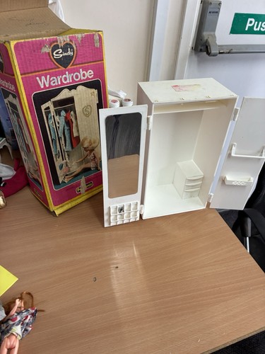 Vintage pedigree sindy - vintage,