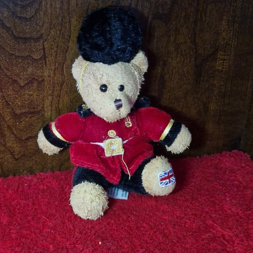 Keel toys british - british, guard