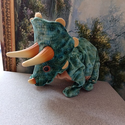 Playskool hasbro triceratops - playskool,