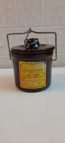 Vintage wisconsin pride cheese - vintage,